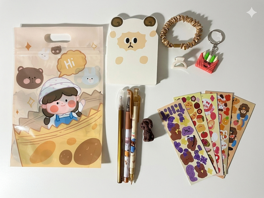 POCHETTE ESSENTIELLE BLANC/MARRON